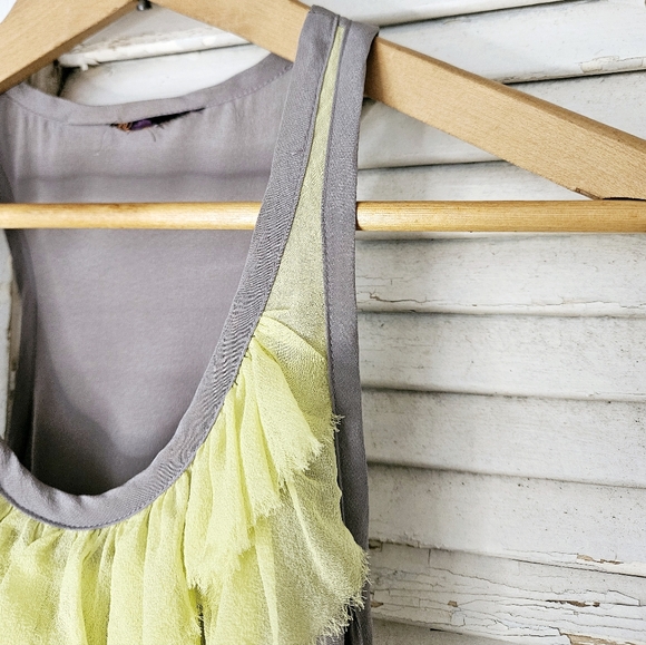 Twelve by Twelve silk tunic top with ruffle neckline M - Picture 3 of 7